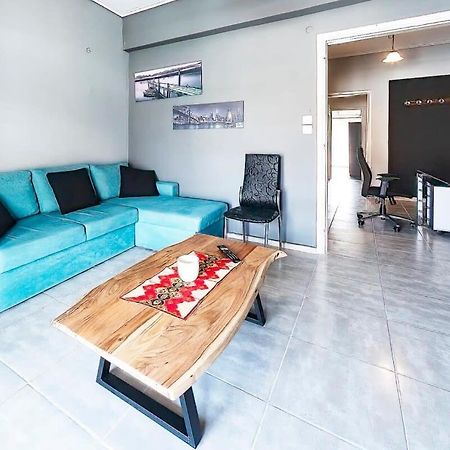 Topfloor Central Apt With Urban Views,3' To Metro เอเธนส์ ภายนอก รูปภาพ