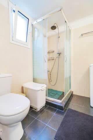 Topfloor Central Apt With Urban Views,3' To Metro เอเธนส์ ภายนอก รูปภาพ