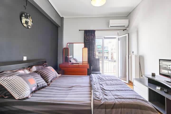 Topfloor Central Apt With Urban Views,3' To Metro เอเธนส์ ภายนอก รูปภาพ
