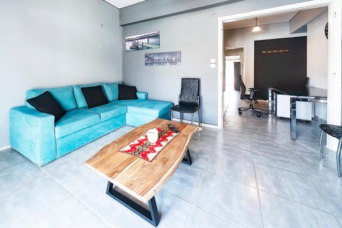 Topfloor Central Apt With Urban Views,3' To Metro เอเธนส์ ภายนอก รูปภาพ